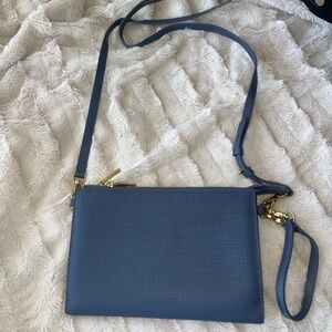 Dagne Dover Essentials Clutch/Wallet/Crossbody